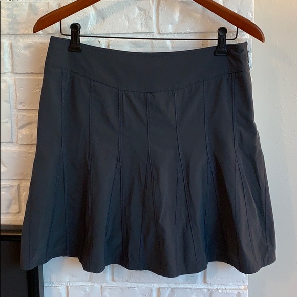 Athleta Dresses & Skirts - Athleta Pleated Skort